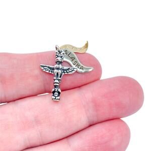 Vintage Sterling Silver 925 Gold Tone Alaska Pennant Totem Pole Charm Pendant